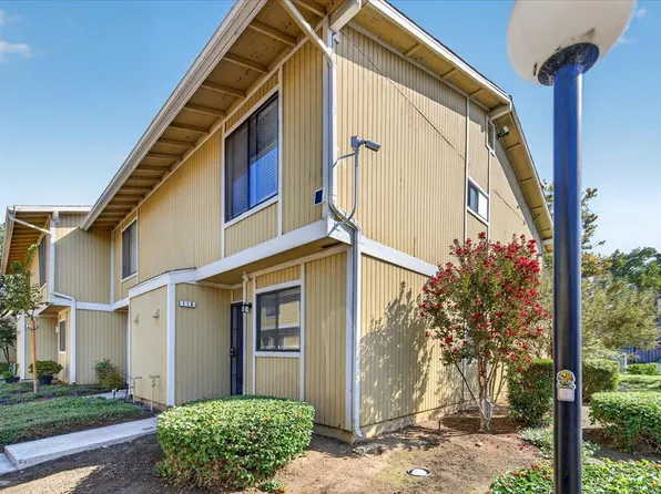 4875 N Backer Ave Unit 110, Fresno, CA 93726