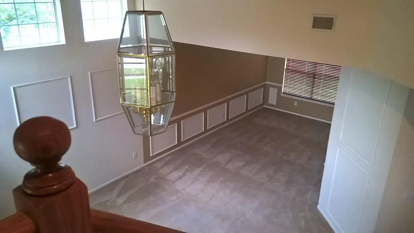 5 bed, 2833 sqft, $3,000 — Photo 1