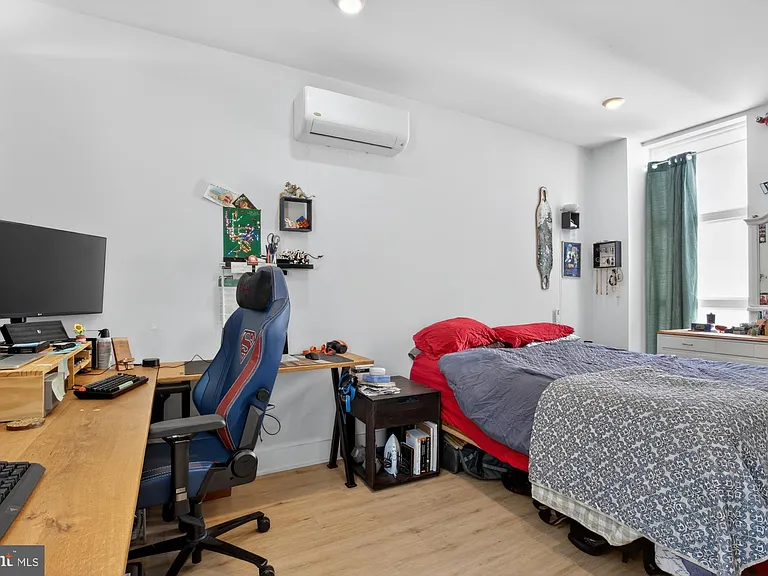 59 N 2nd St #16 — Photo 9