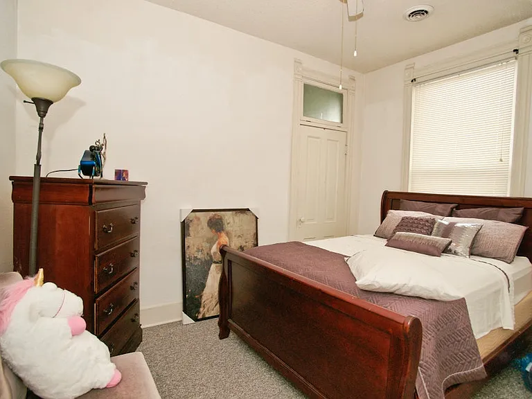 704 N 3rd St #3 — Photo 7