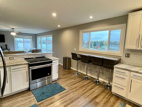 5th image of 11863 Sandhill Dr