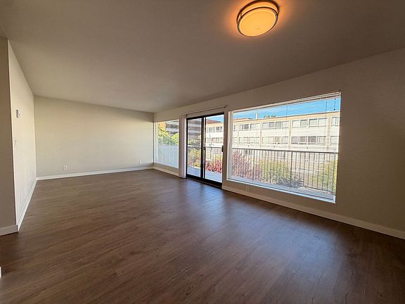 4th image of 5209 Russell Ave NW #311