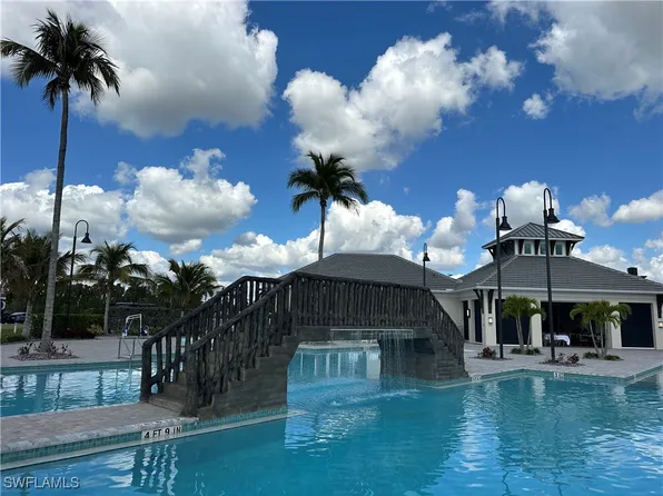 5566 Laguna Caribe Cir, Fort Myers, FL 33905