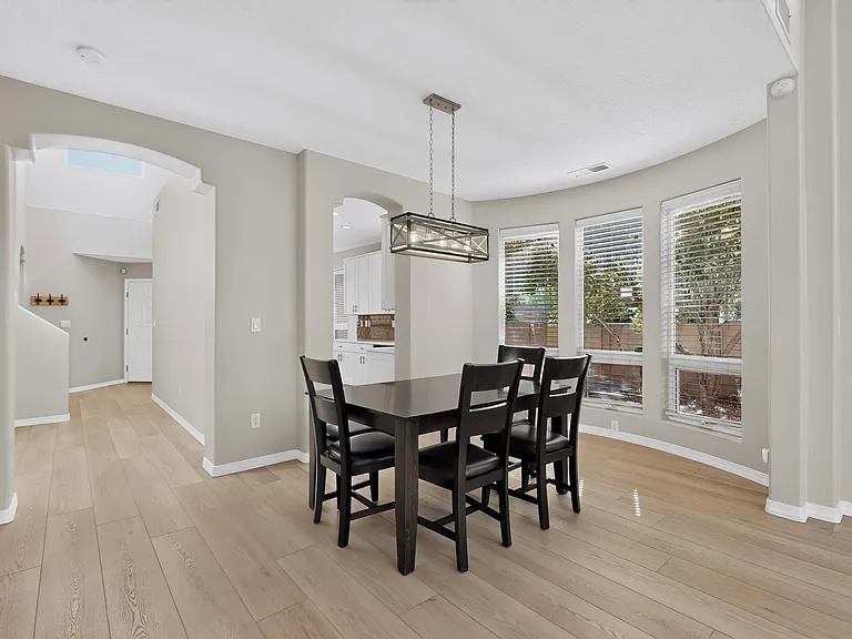 13208 Sentinal Ct NE — Photo 12