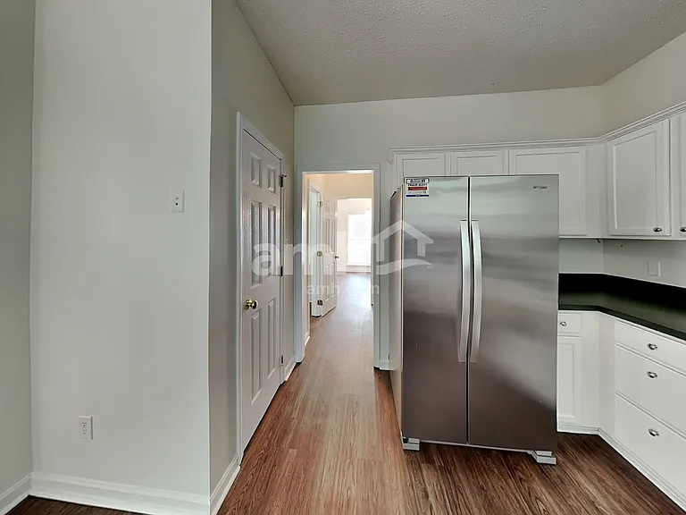 1106 Kerry Greens Dr — Photo 4