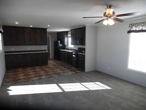 1st image of 41043 S Annapolis Cir