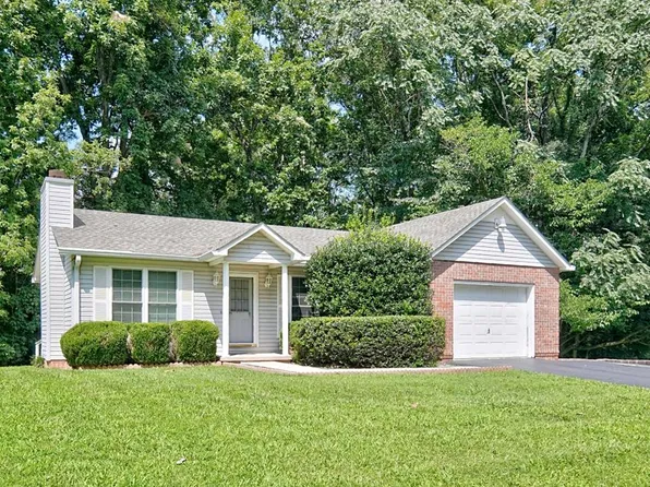 1669 Boone Dr, Cookeville, TN 38506