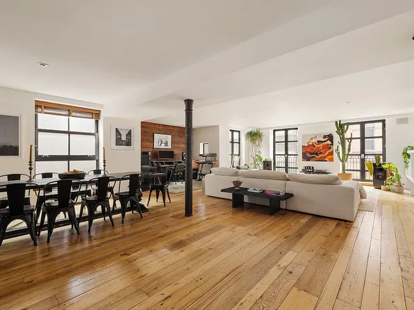 374 Broome St APT 4N, New York, NY 10013