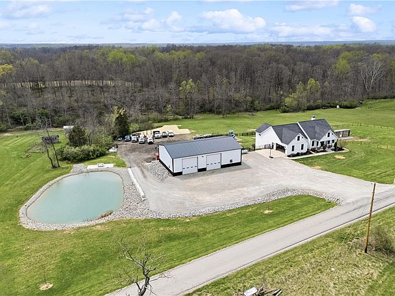 3rd image of 1158 Pyle Rd