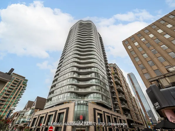 88 Cumberland St, Toronto, ON