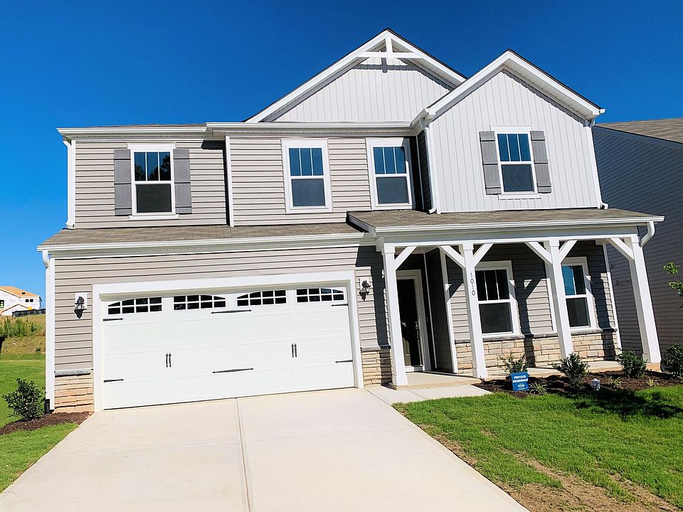 2 year old single-family home with 2 car garage