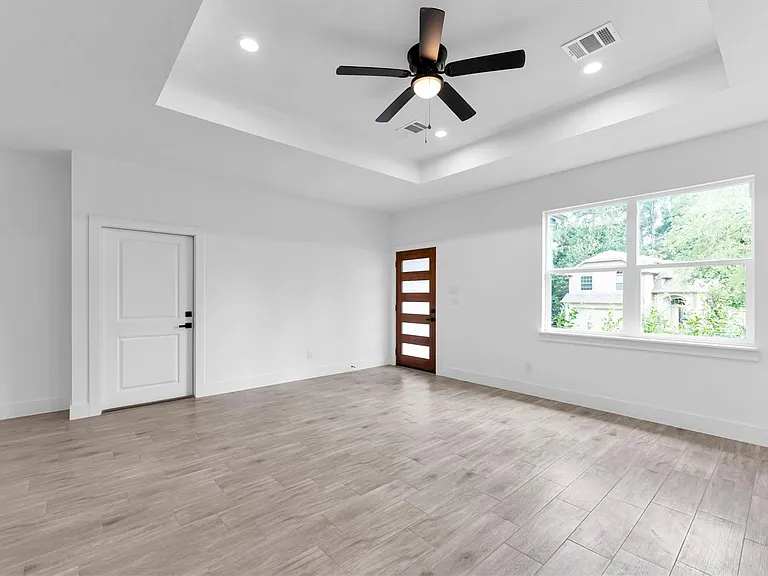 11403 Alcott Dr — Photo 29