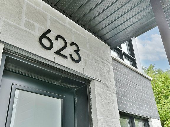2nd image of 619 3e Ave #623