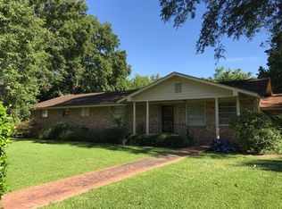1203 Maple St, Cleveland, MS 38732