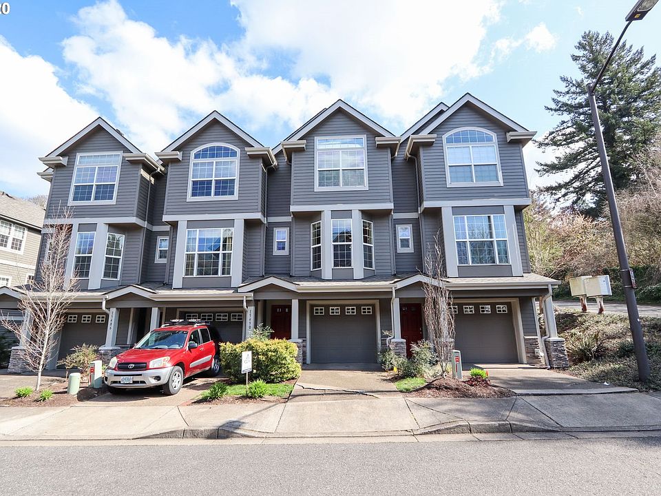 2nd image of 15490 Brianne Ct