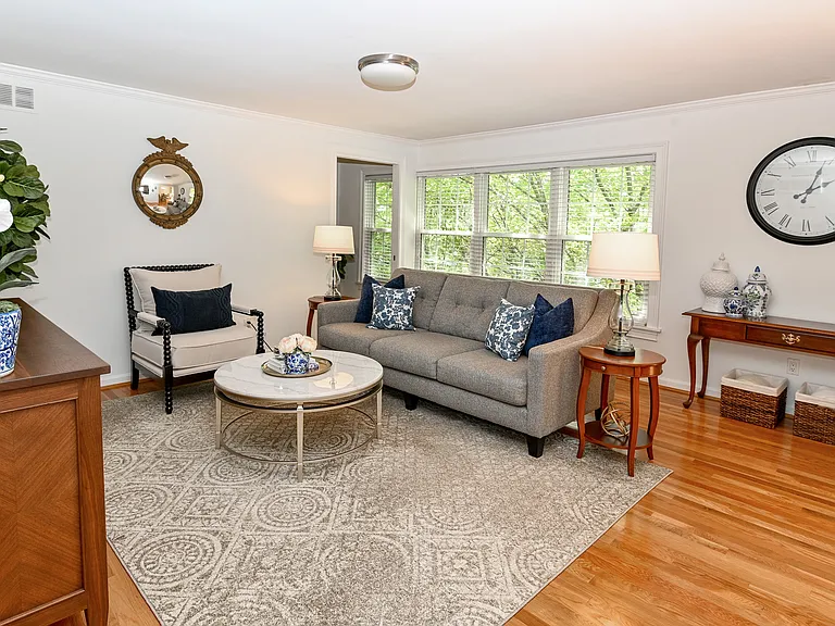 3721 Ashworth Dr #D — Photo 12