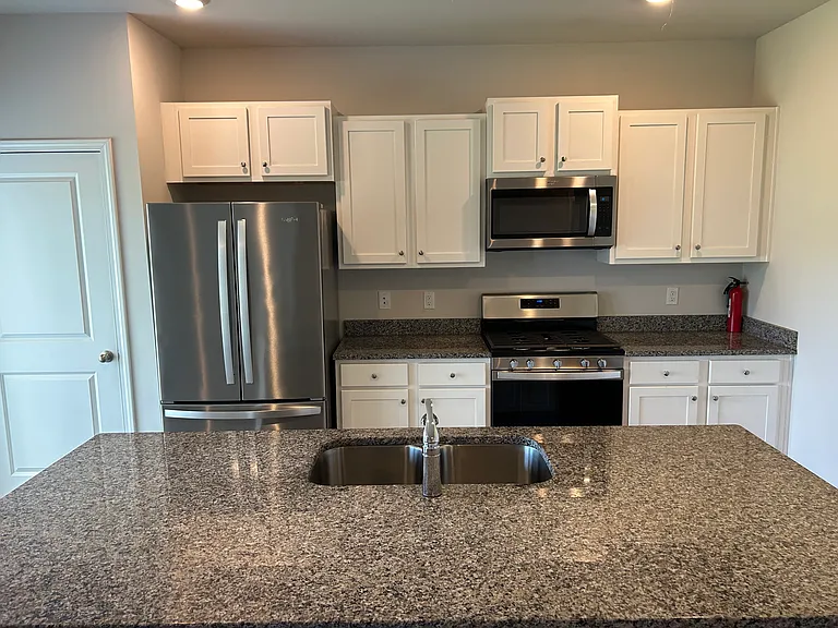 220 Tributary Cir — Photo 4