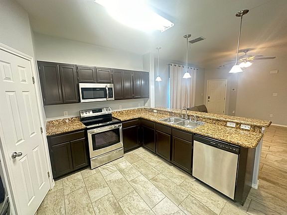 5th image of 1614 Port Victoria Dr