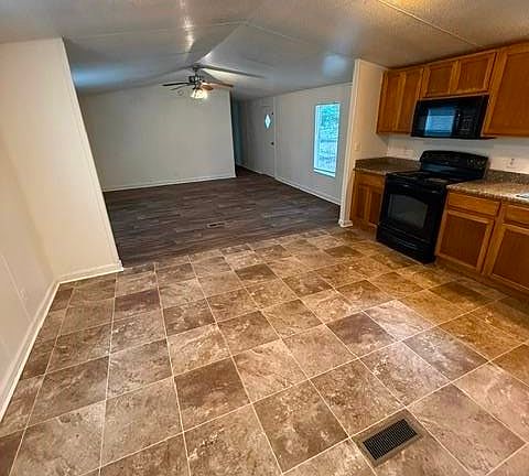 4th image of 1427 Rita Rd