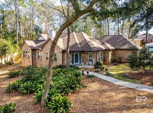 21890 Country Woods Dr, Fairhope, AL 36532