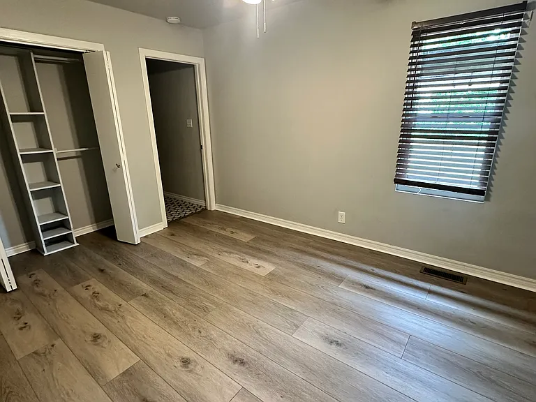 2615 N Beard Ave — Photo 9