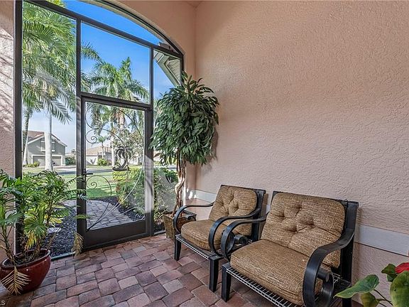 2nd image of 2213 Valencia Lakes CIR
