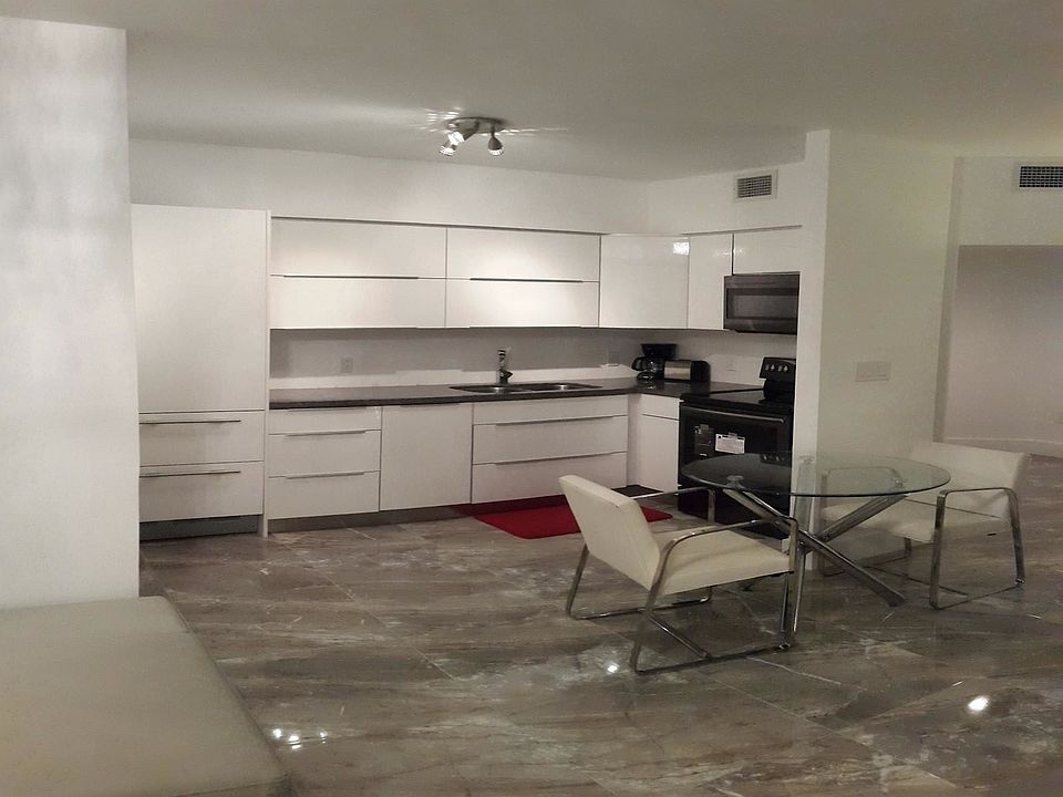 2nd image of 1330 West Ave #28