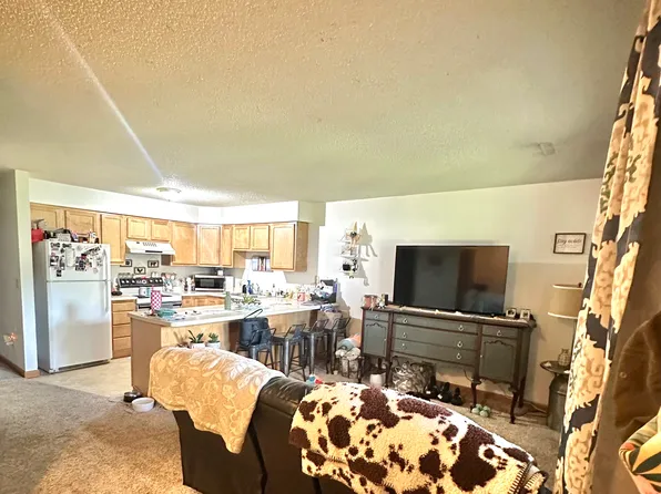 1107 7th Ave N #3, Clear Lake, IA 50428