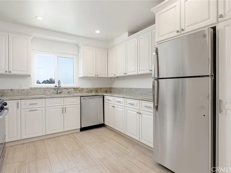 459 Landfair Ave #7 — Photo 9