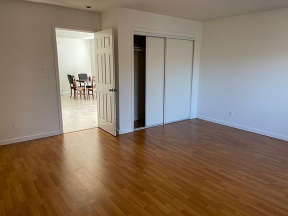 4th image of 1639 Sundown Ln