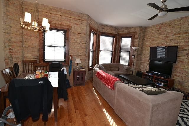 1st image of 1756-58 W Montrose Ave #1