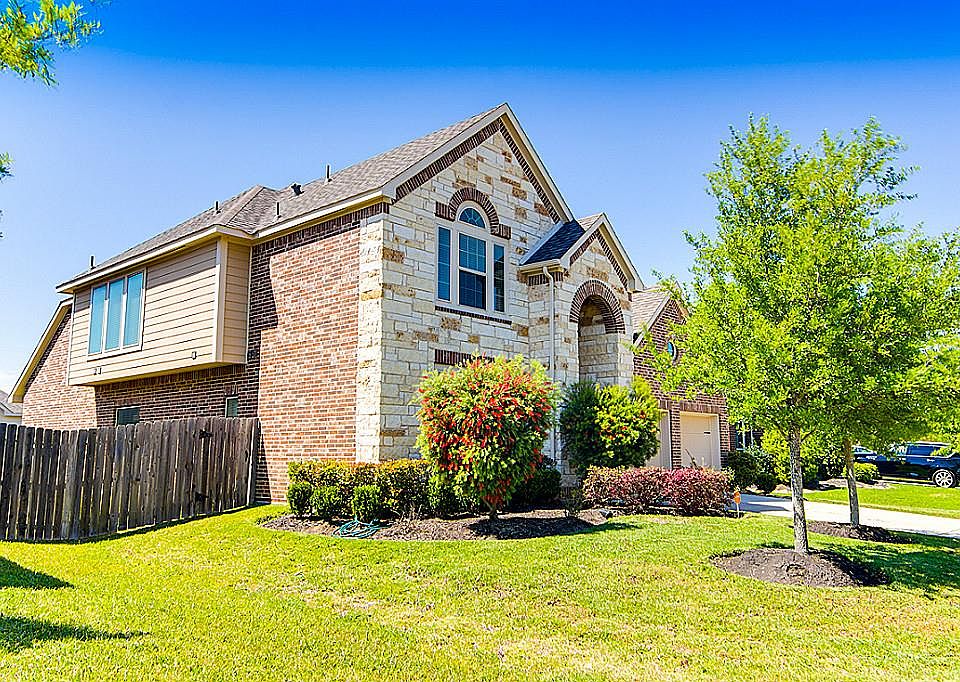 1st image of 2608 Briar Rose Ct
