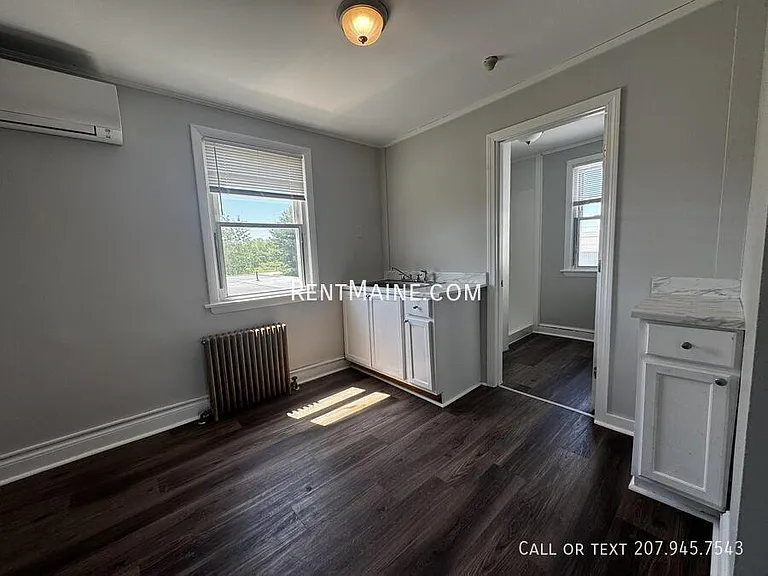 513 Main St #11 — Photo 3