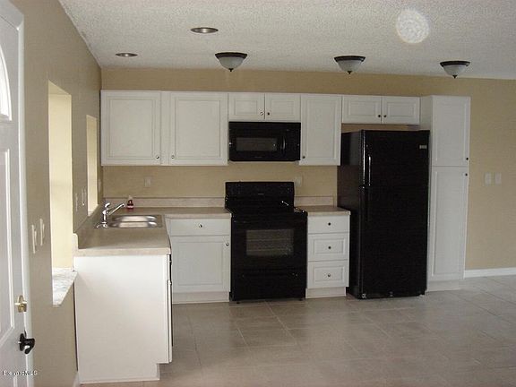 5th image of 281 Haverford Ln NE