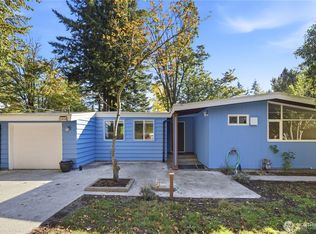 11018 27th Ave NE, Seattle, WA 98125
