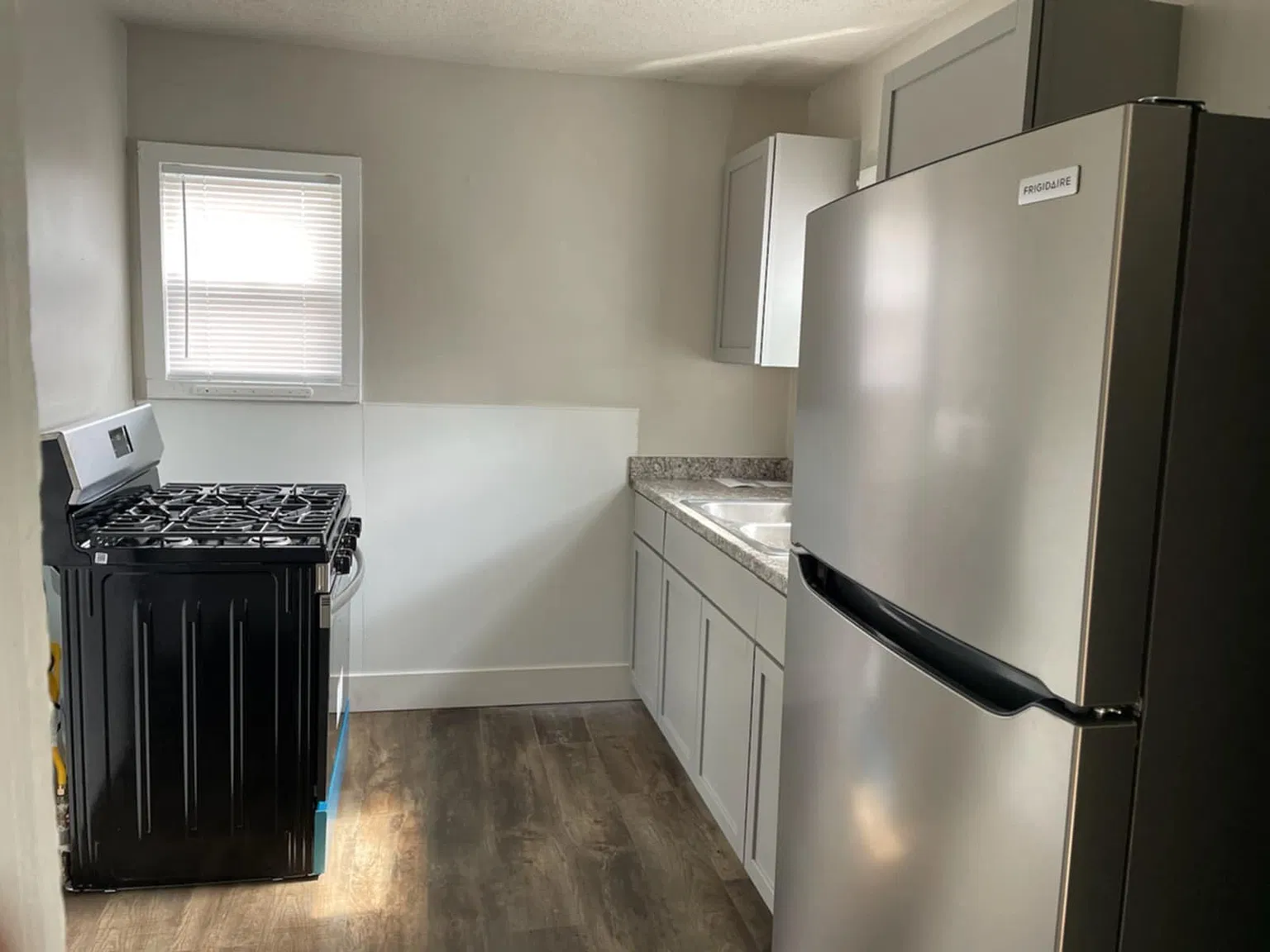2 bed, 850 sqft, $1,100 — Photo 2