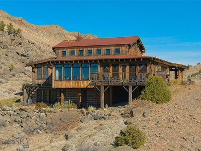 949 Burma Rd, Twin Bridges, MT, 59754
