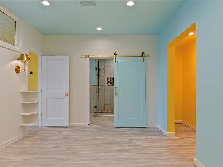 4812 Lake Washington Blvd NE — Photo 39