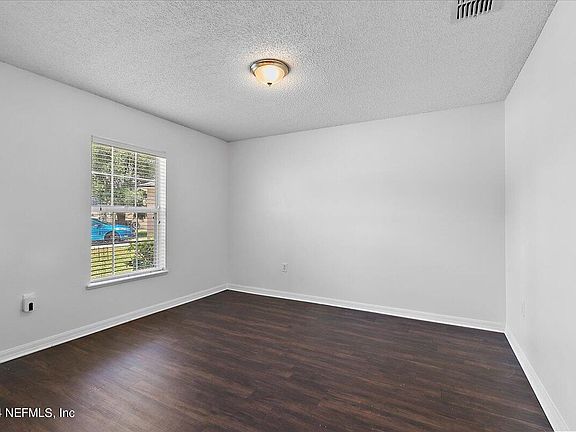 3rd image of 9472 HARRIER Court