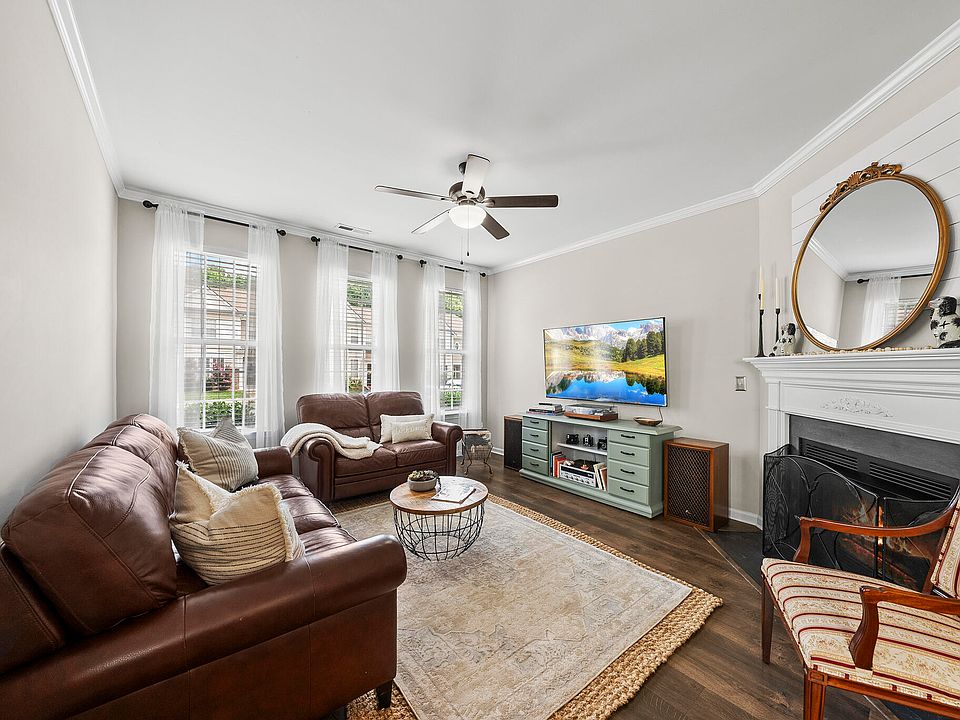 1st image of 4413 Sugarbend Way