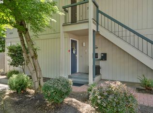 654 Cherry Dr APT 1, Eugene, OR 97401