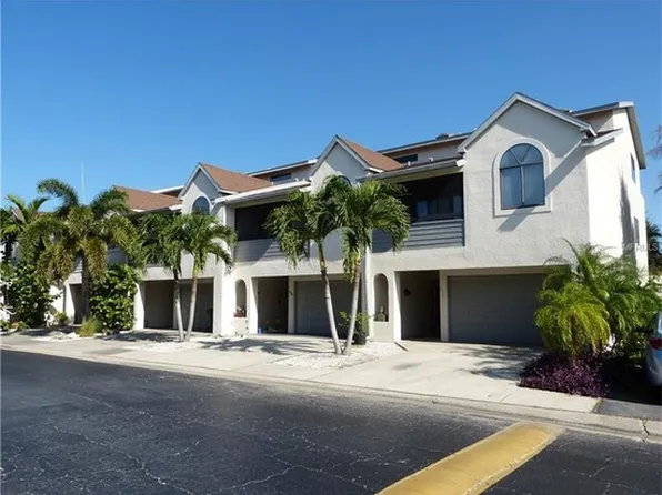 2387 Hanover Dr, Dunedin, FL 34698