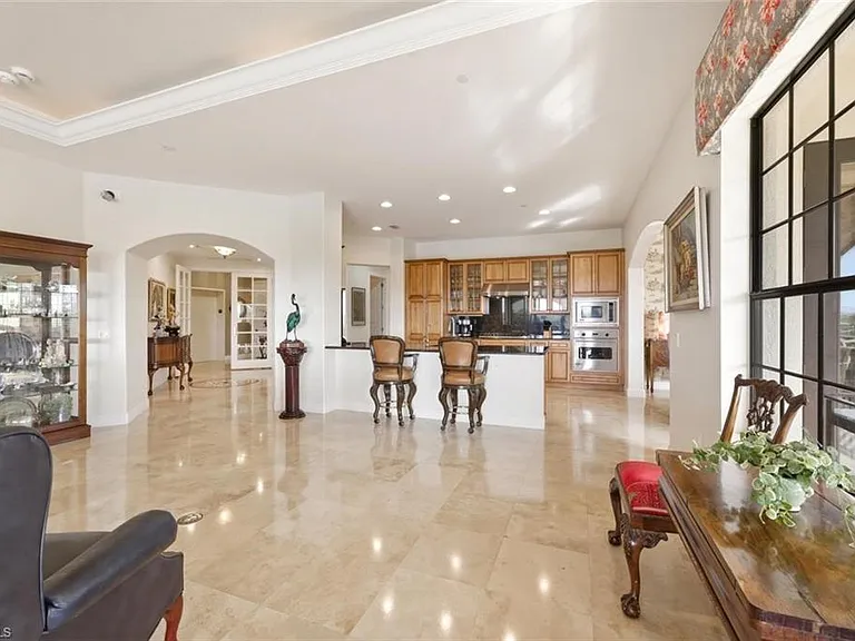 2538 Marquesa Royale Ln #Penthouse 5-301 — Photo 15