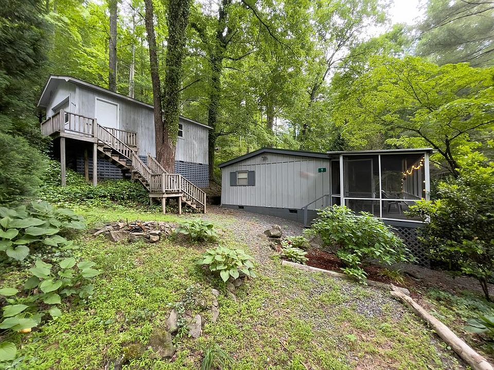 1st image of 9 Nantahala Ter