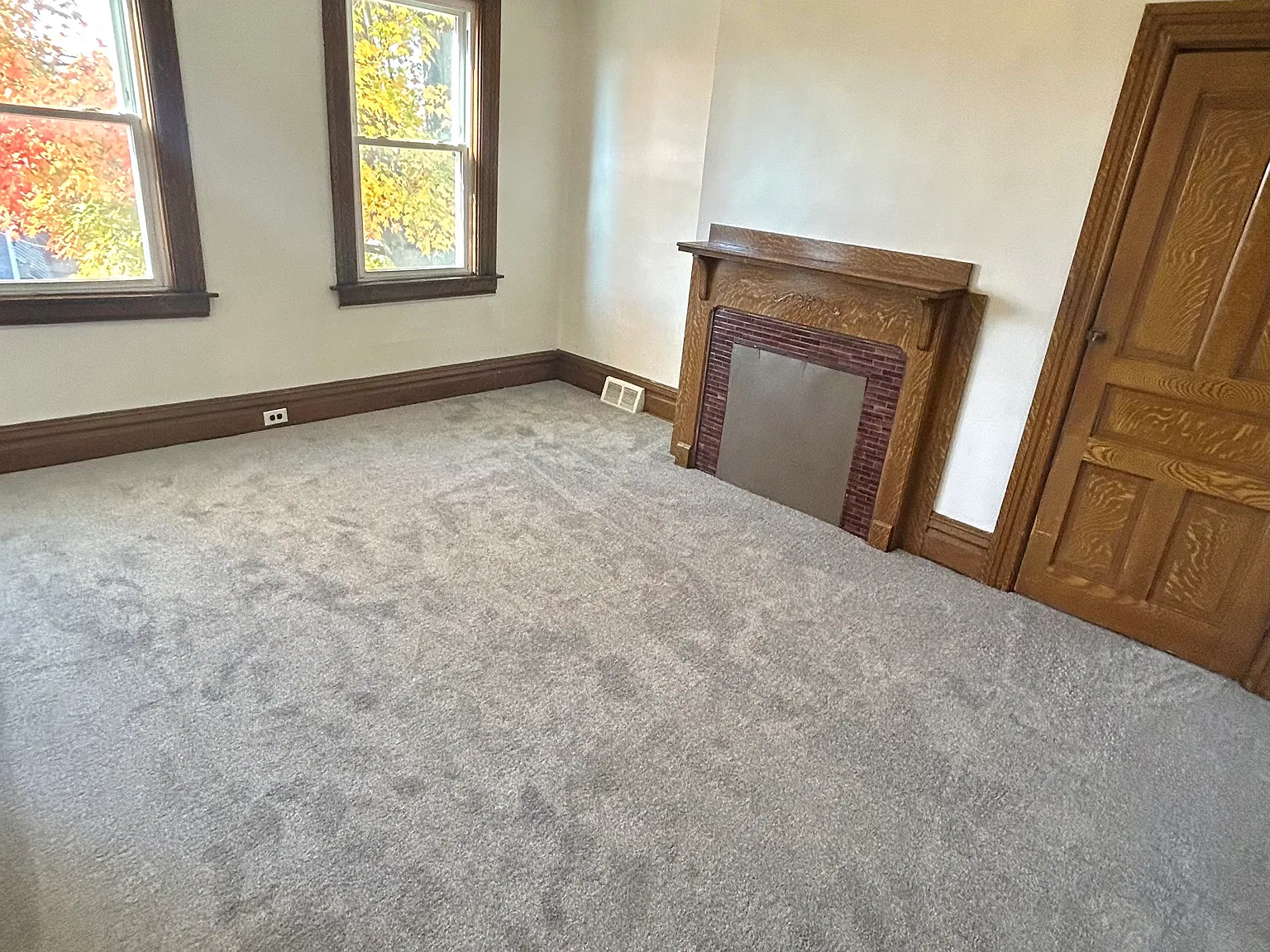 3 bed, 1734 sqft, $1,300 — Photo 3