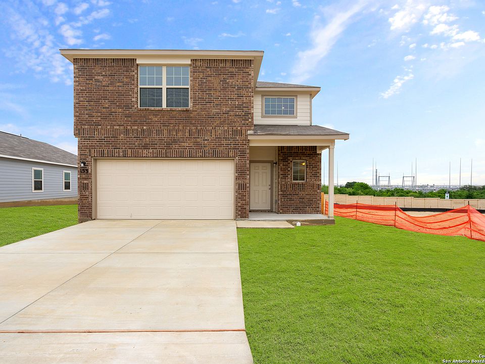 1st image of 153 Gathering Drive