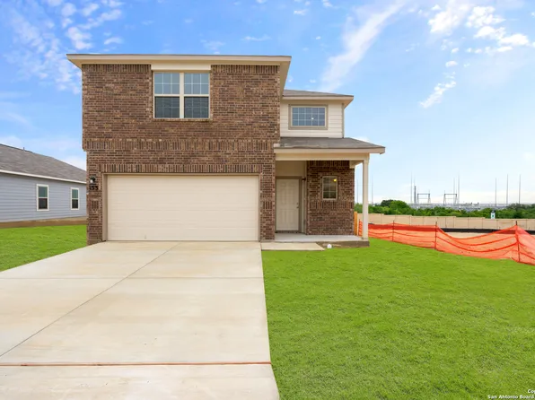153 Gathering Drive, San Antonio, TX 78253