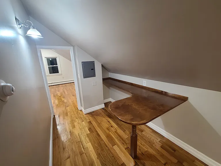 32-34 Gertrude St #3 — Photo 2