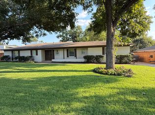 3850 Merrell Rd, Dallas, TX 75229