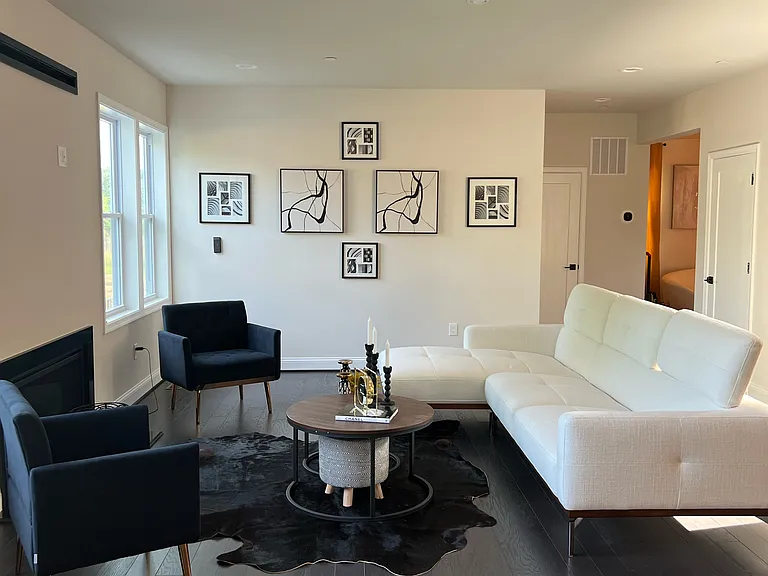 3301 Atlas Ct — Photo 7